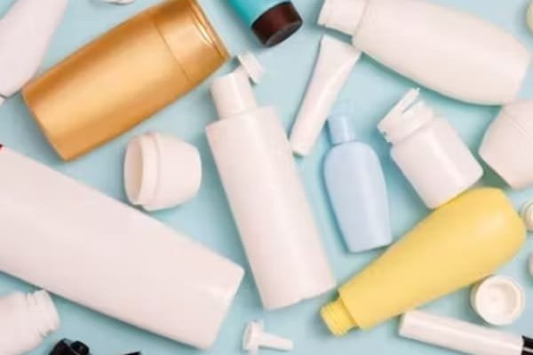 HDPE Compression moulding blow rotary mould injection vacuum casting 3d printing services bottle making in mumbai 600